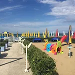 酒店 Marina 3*