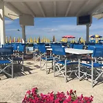 Marina 3*