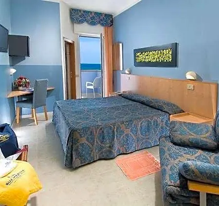 Marina Hotel 3*