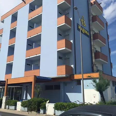 Marina Hotel